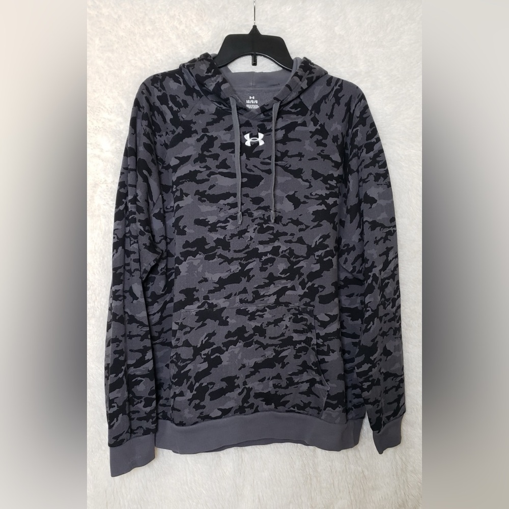 Under Armour Black & Gray Camo Pullover Hoodie Size Large